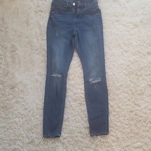 H & M women's size 2 jegging jeans